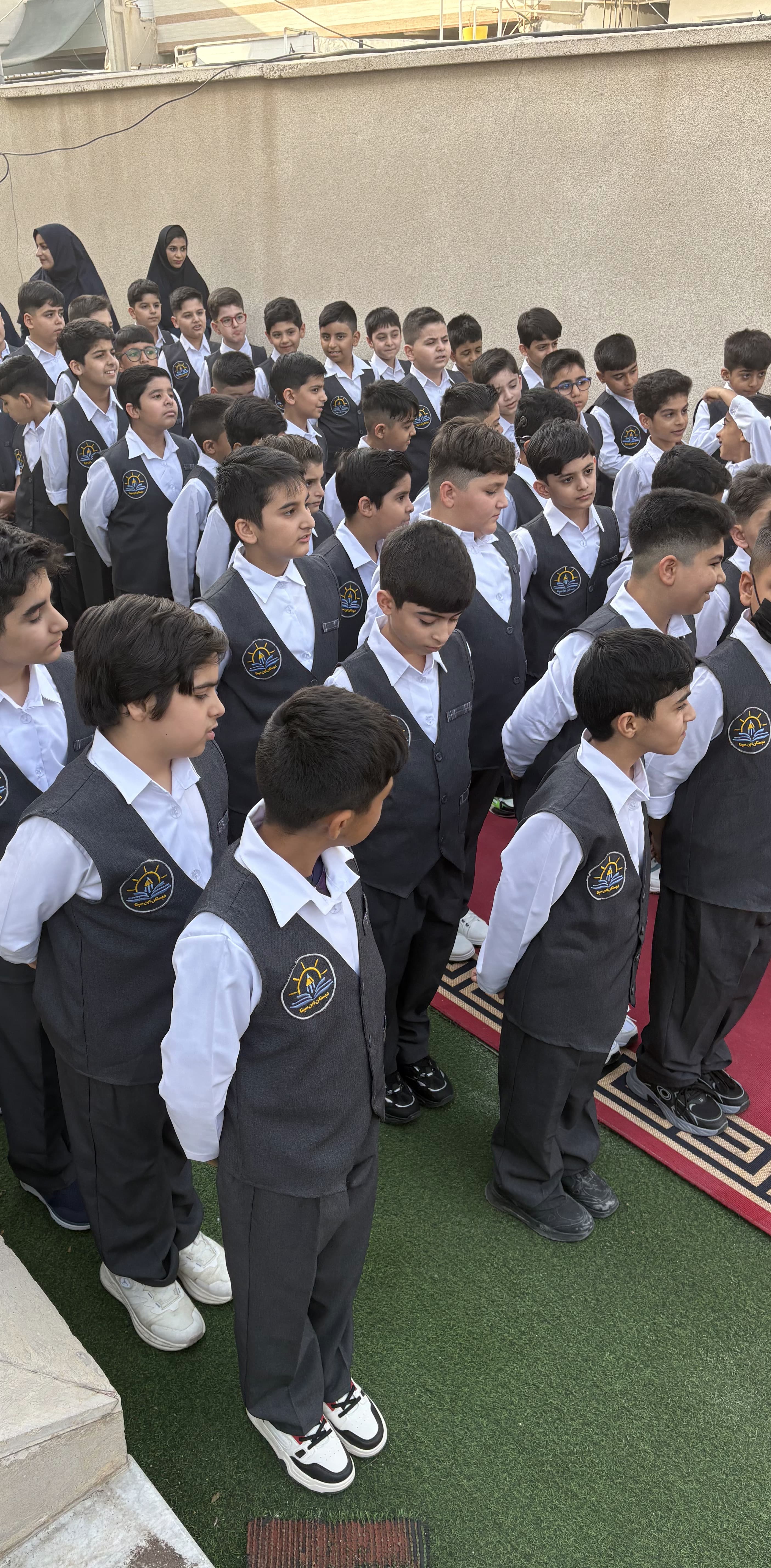 دبستان غیردولتی پسرانه ابن سینا