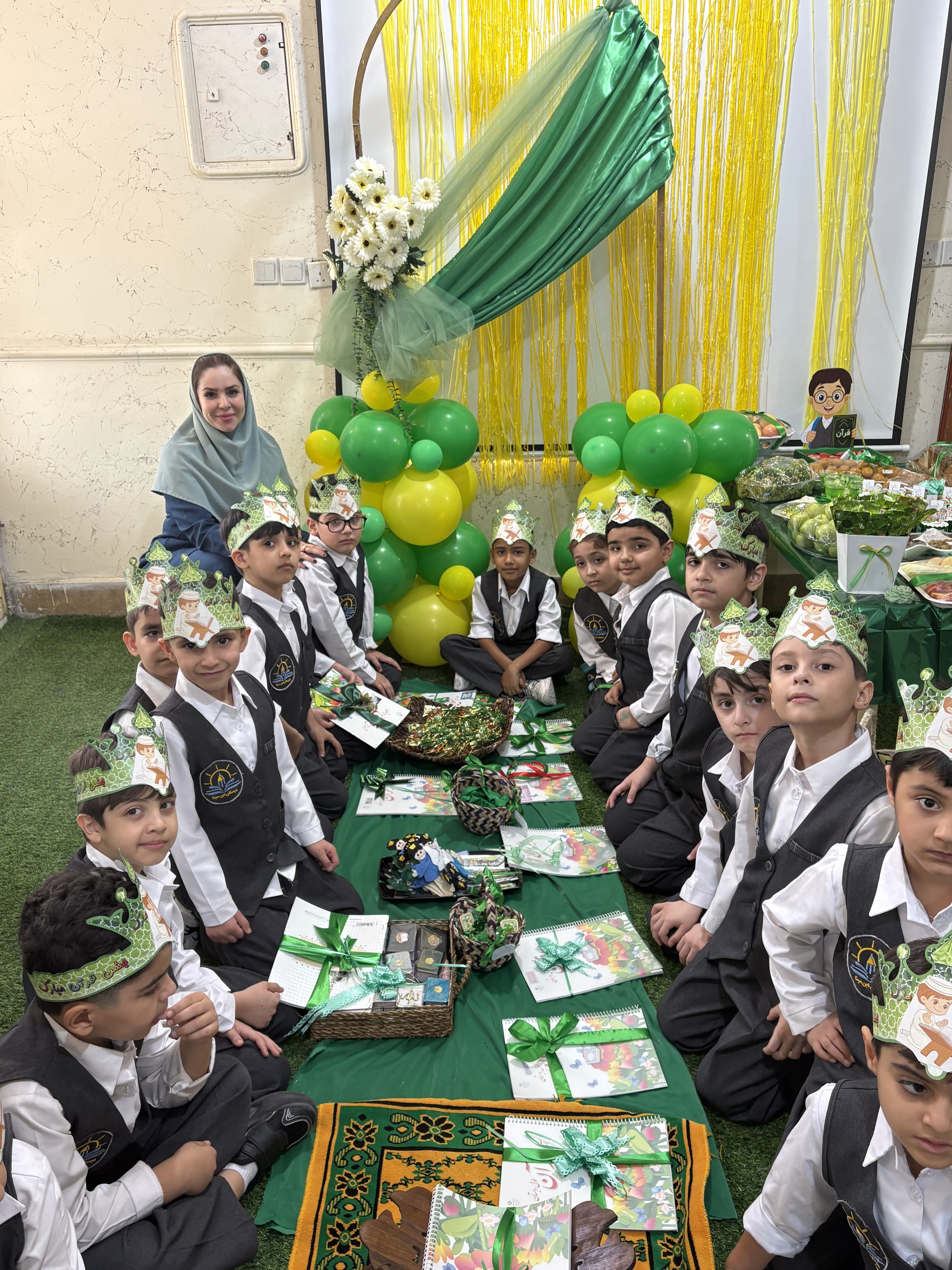 دبستان غیردولتی پسرانه ابن سینا